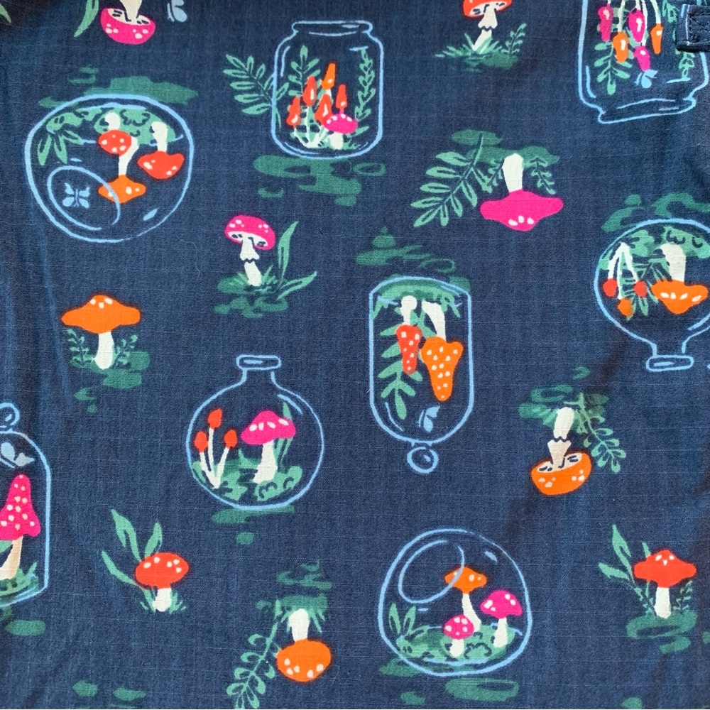 NWT Duluth Heirloom Gardening Lined Bib Overalls  Mushroom Terrarium Medium x31L - Picture 3 of 10